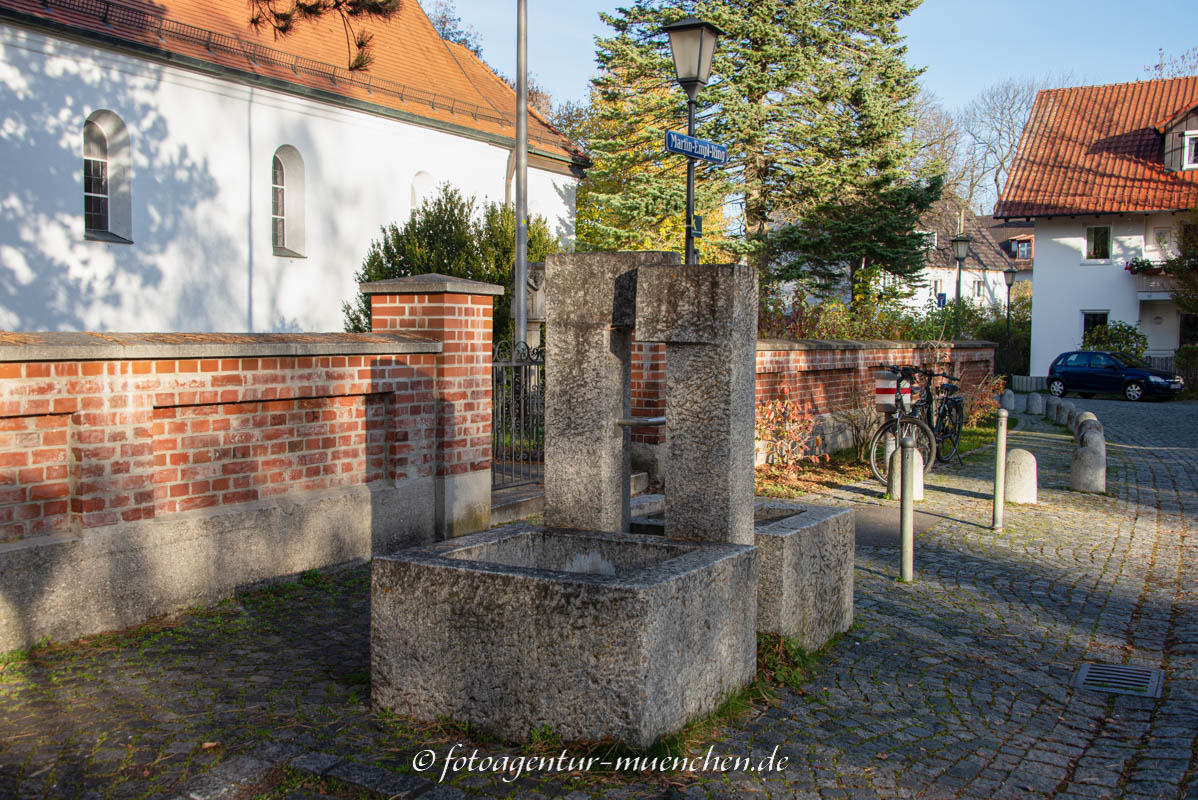 Trinktrog – Denkmal/Kunstwerk in München