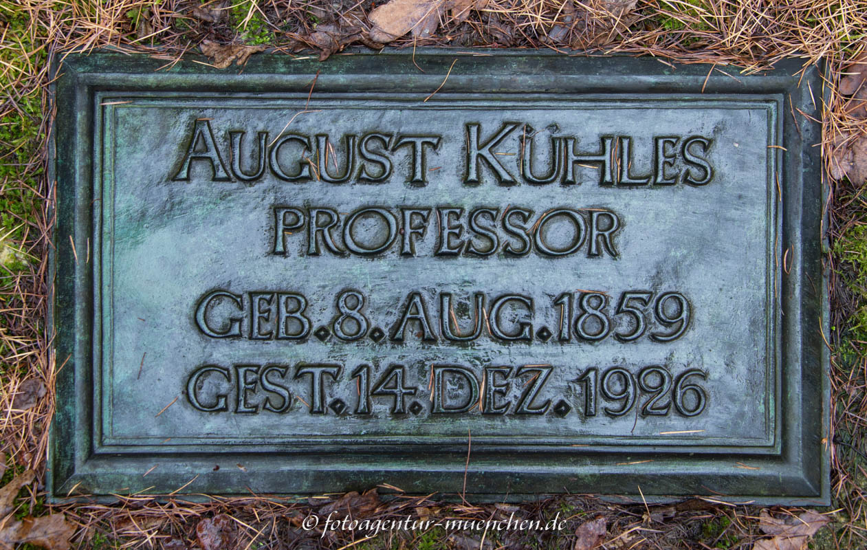 Kühles August