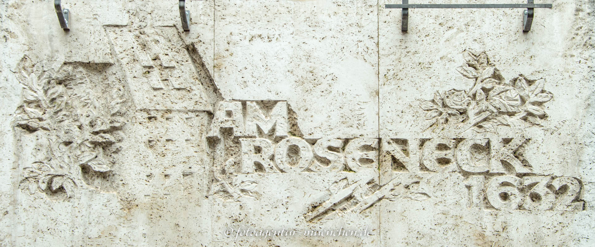 Am Roseneck – Denkmal/Kunstwerk in München