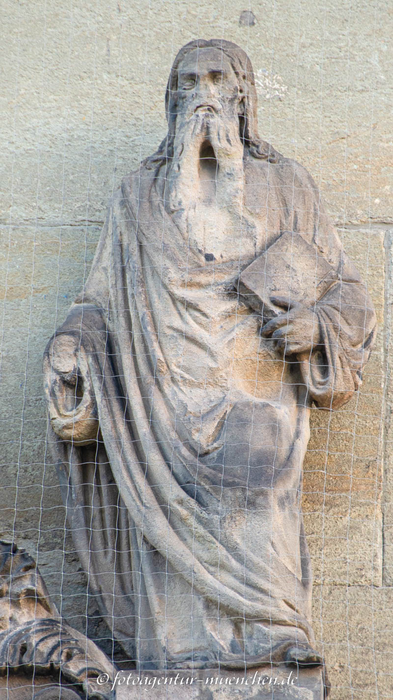 Petrus – Denkmal/Kunstwerk in München