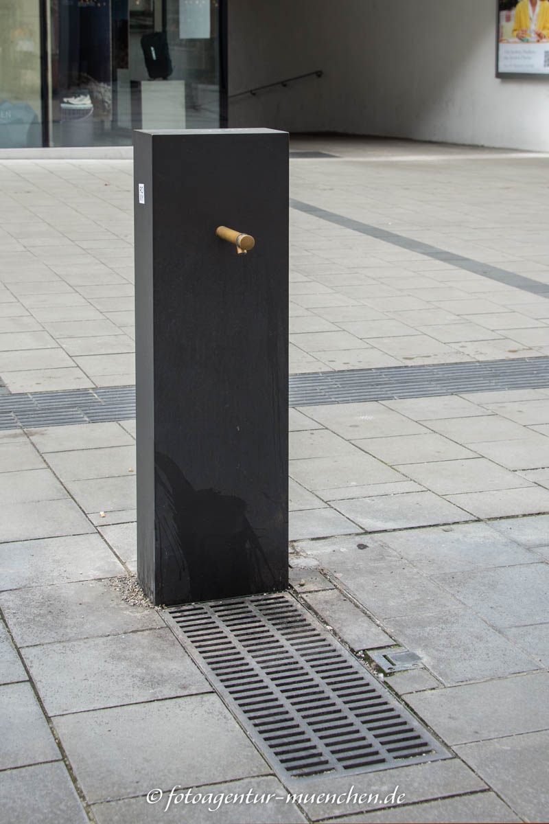 Atlántida Trinkbrunnen – Denkmal/Kunstwerk in München