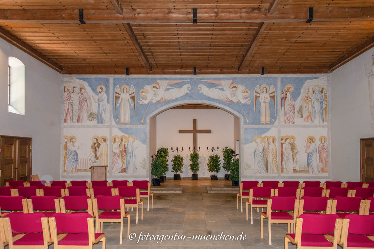 Aussegnungshalle - Waldfriedhof Solln