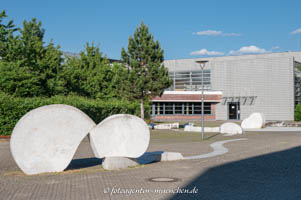 Platzgestaltung Europäische Schule – Foto aus München