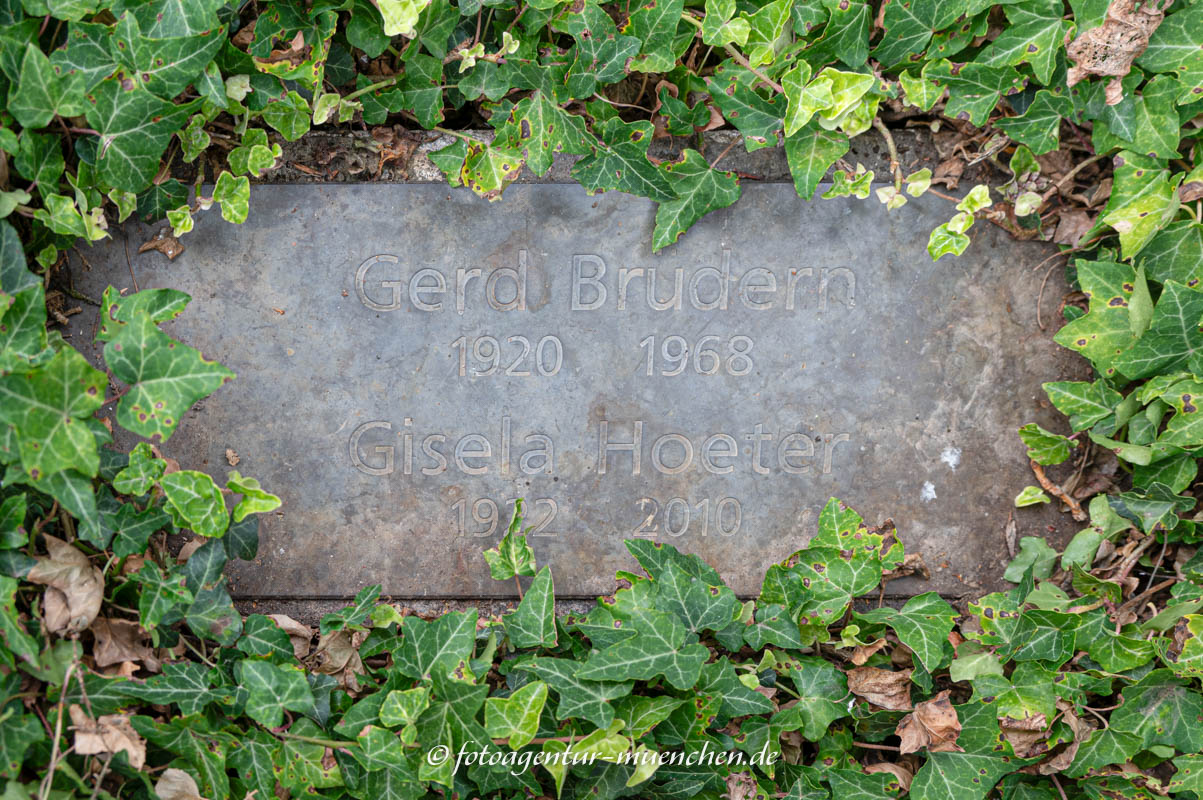 Grab - Gerd Brüdern