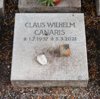 Grab - Claus-Wilhelm Canaris – Foto aus München