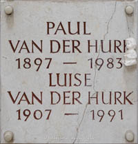 Urne - Paul van der Hurk – Foto aus München