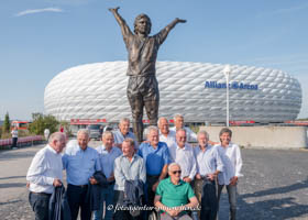 Enthüllung des Gerd Müller Denkmals – Foto aus München