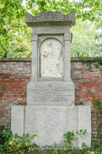 Grab - Maximilian Freiherr von Zu Rhein – Foto aus München