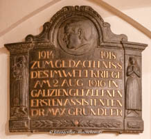 Kriegerdenkmal - Dr. Max Grundler – Foto aus München