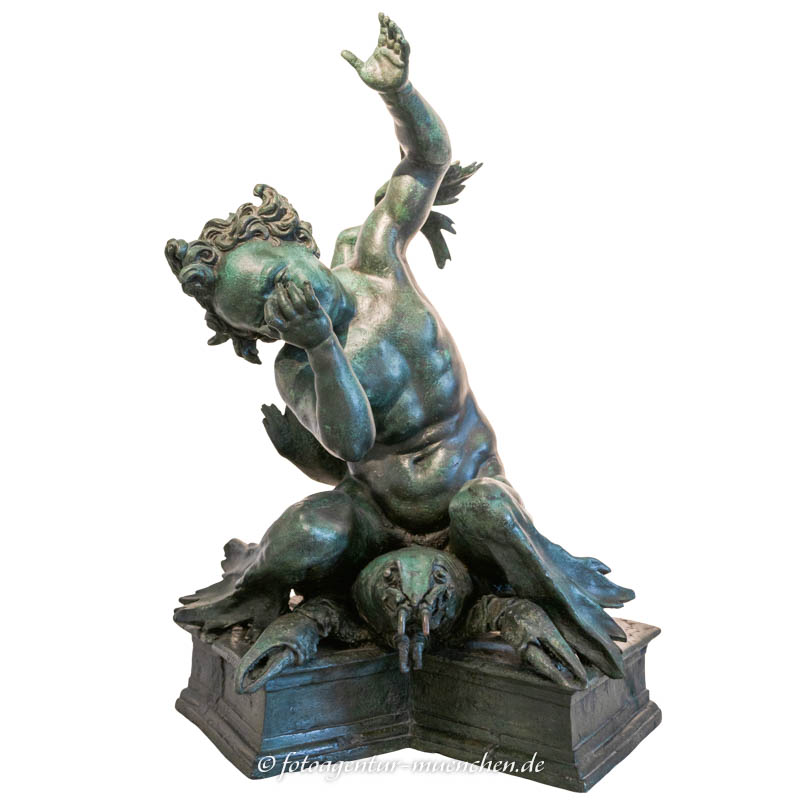 Putti mit Hummer – Denkmal/Kunstwerk in München
