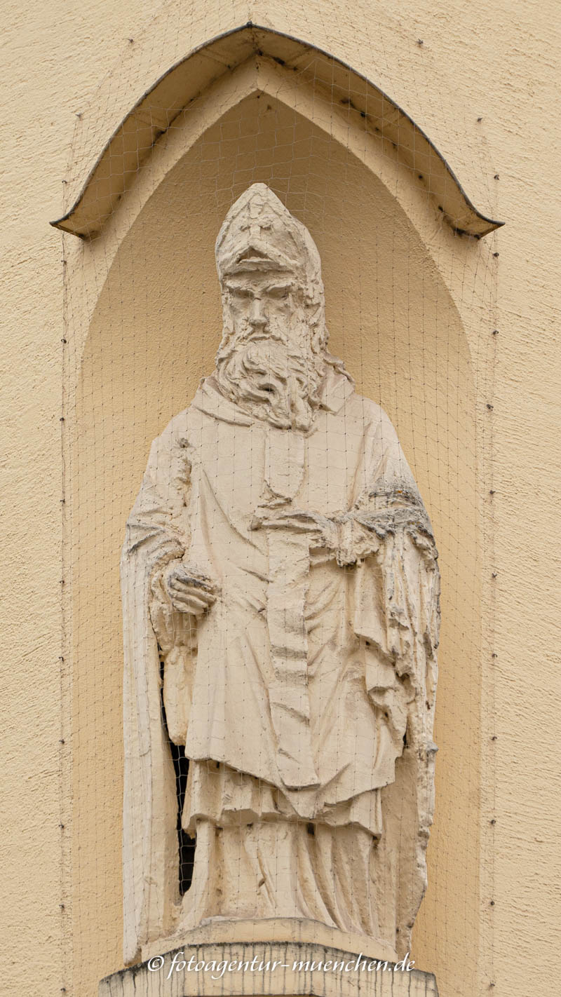 Hl. Nikolaus – Denkmal/Kunstwerk in München