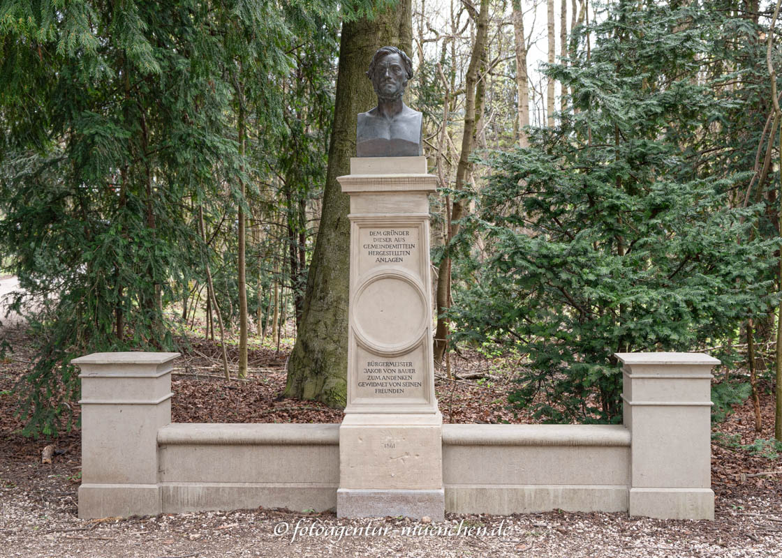 Jakob von Bauer – Denkmal/Kunstwerk in München
