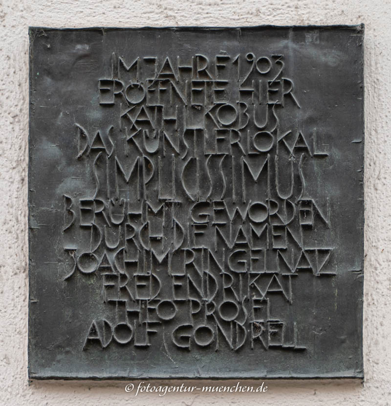 Gedenktafel - Künstlerkneipe Simplicissimus – Denkmal/Kunstwerk in München