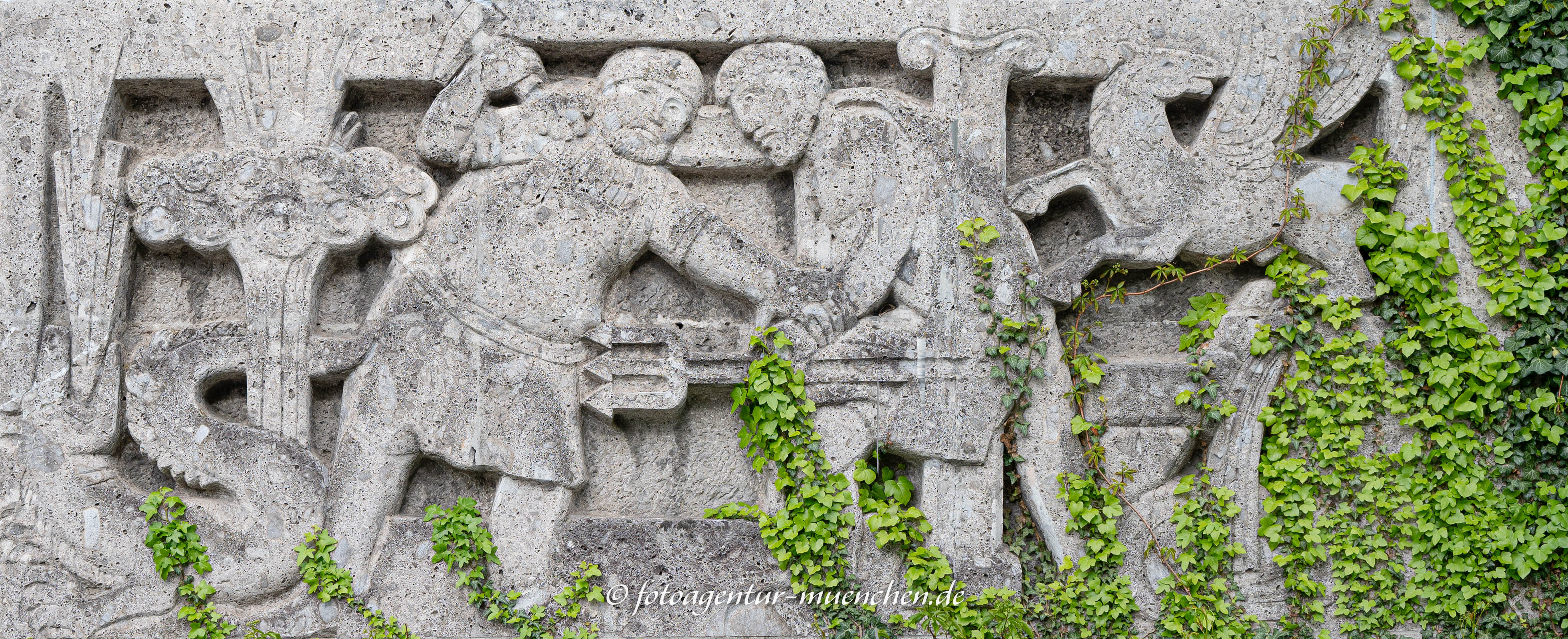 Relief - Feuerwehr