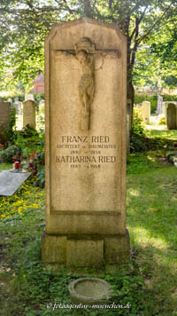 Grab - Franz Ried – Foto aus München