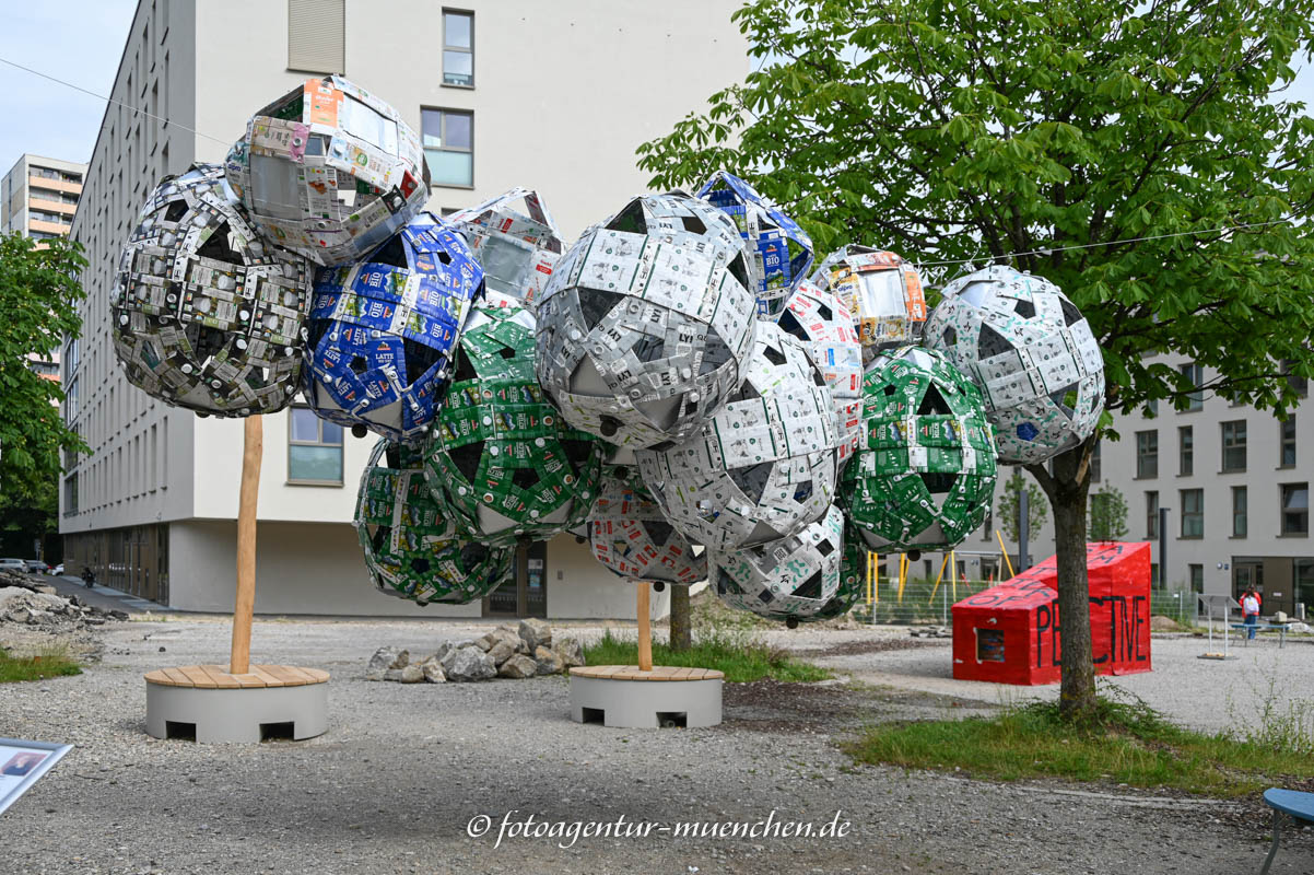 20. Tetrap-Act-on-Foodwaste – Denkmal/Kunstwerk in München