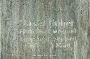 Grab - Josef Huber (Finessensepperl) – Foto aus München