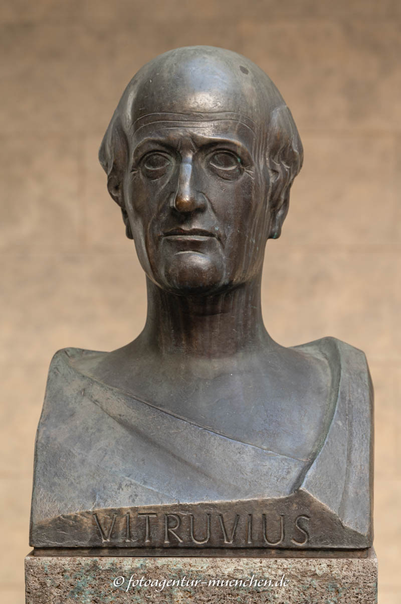 Vitruvius – Denkmal/Kunstwerk in München