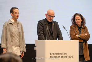 Gedenkakt - München-Riem 1970 – Foto aus München