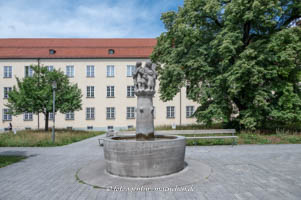 Die Gratulanten (Hochzeitsbrunnen) – Foto aus München