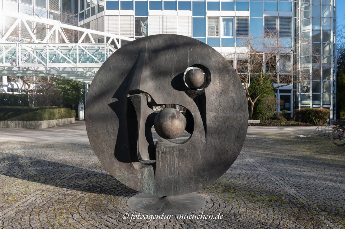 Rad des Lebens – Denkmal/Kunstwerk in München