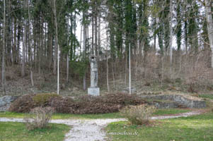  – Denkmal - Opfer der Mordnacht