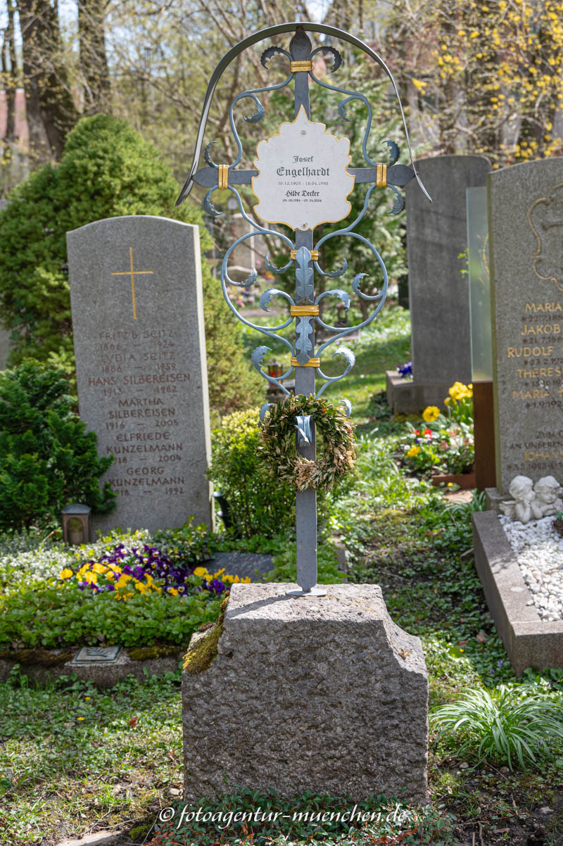 Engelhardt Josef