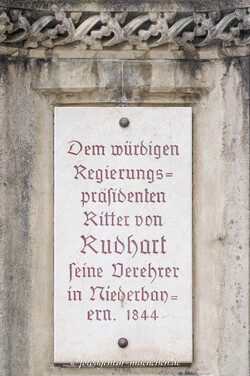  – Denkmal für Ignaz von Rudhart