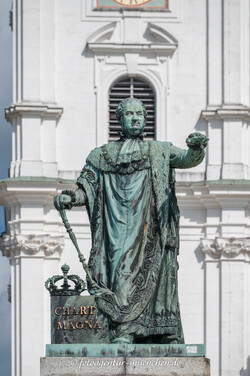  – Max-Denkmal
