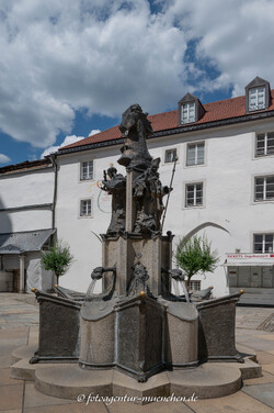 – Patronatsbrunnen