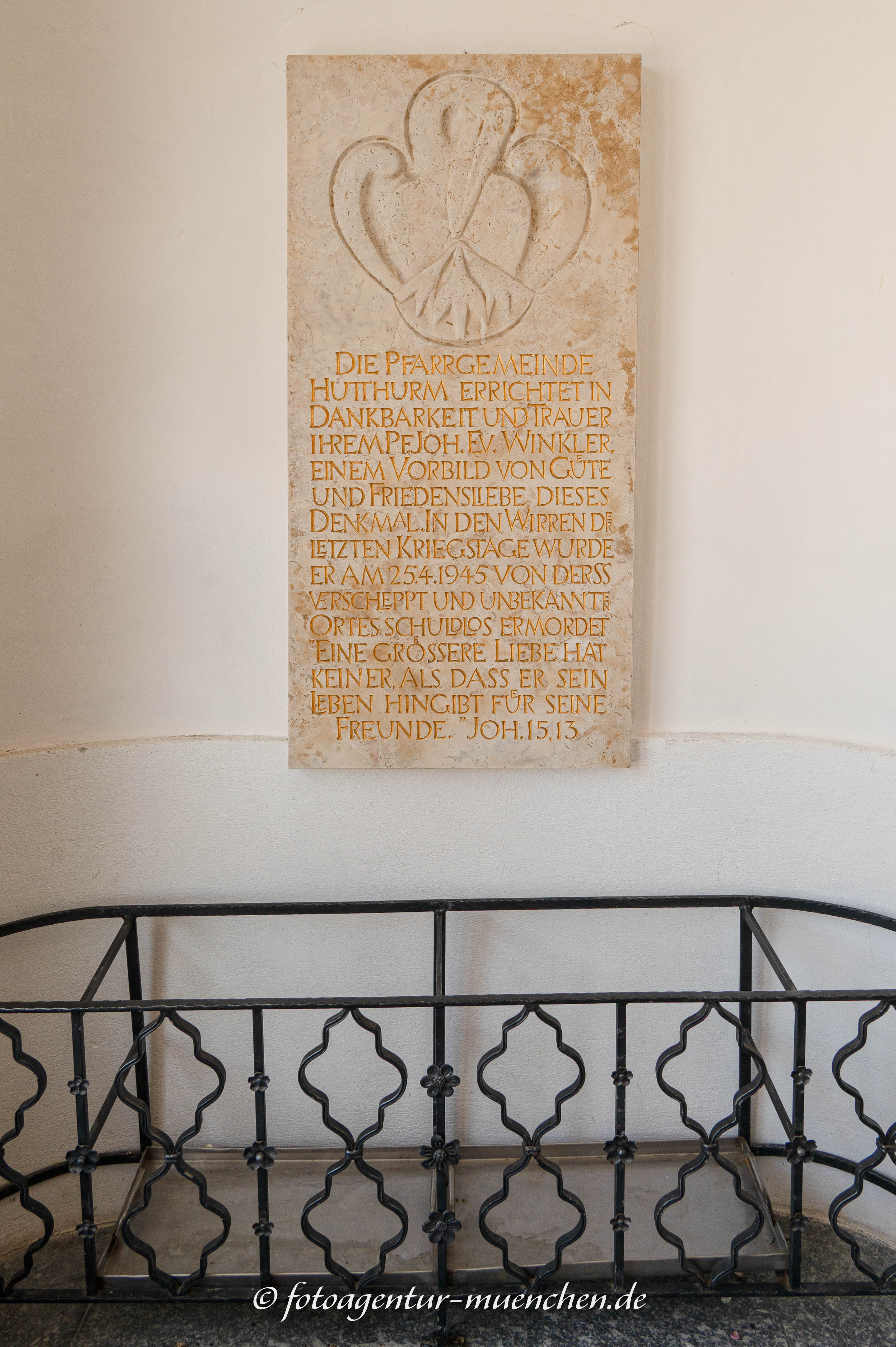 Gedenktafel für den Pfarrer Winkler